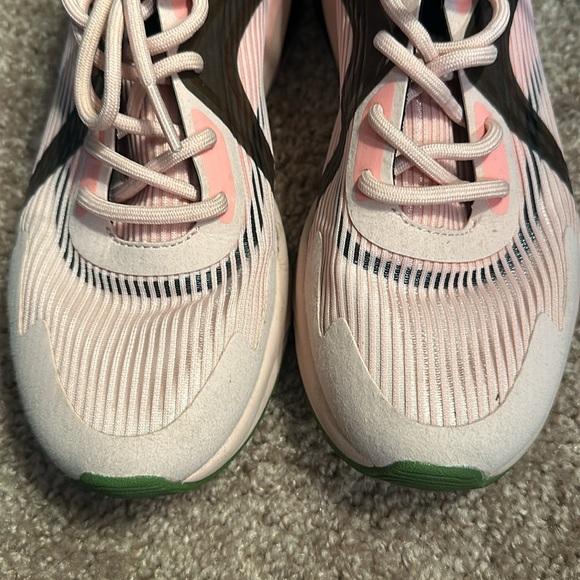 Fabletics sneakers, size 7. Pink with black accents - Picture 5 of 5